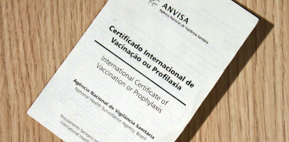Mais de cem países pedem o documento para autorizar a entrada de viajantes - Foto: Arquivo/Agência Brasil