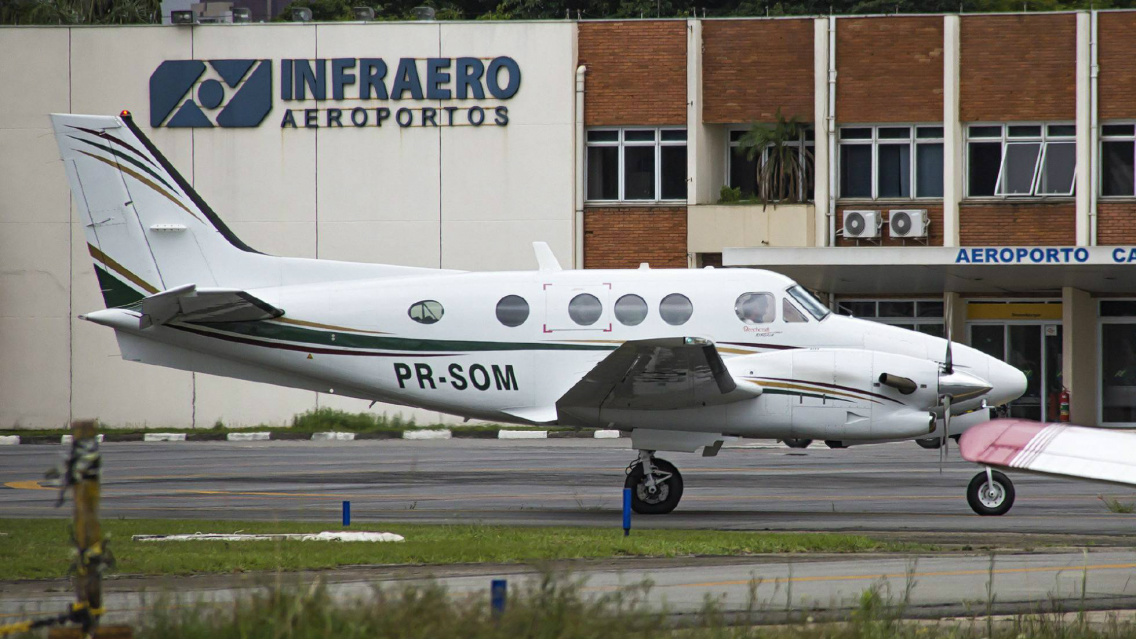 Imagem da aeronave na qual viajava o ministro Teori. (Foto: Pedro Gorab)