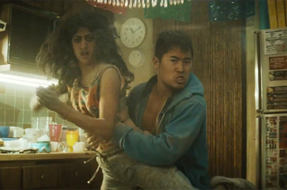 O clipe de música mais bizarro que você já viu acaba de ficar mais sinistro O clipe de música mais bizarro que você já viu acaba de ficar mais sinistro