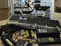 Descarte correto de lixo eletrônico ainda é problema para o Brasil