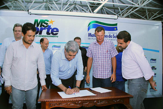 Governo entrega patrulhas mecanizadas e reforça ações da agricultura familiar