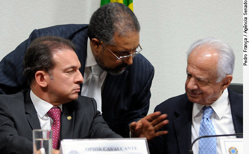 Senadores acreditam em decisão do STF favorável à Lei da Ficha Limpa