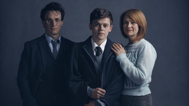 Fotos dos atores que fazem a família Potter também foram divulgadas nesta semana