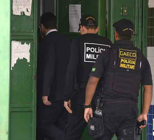 Operação acontece em presídio da cidade. (Foto: Diário Corumbaense)