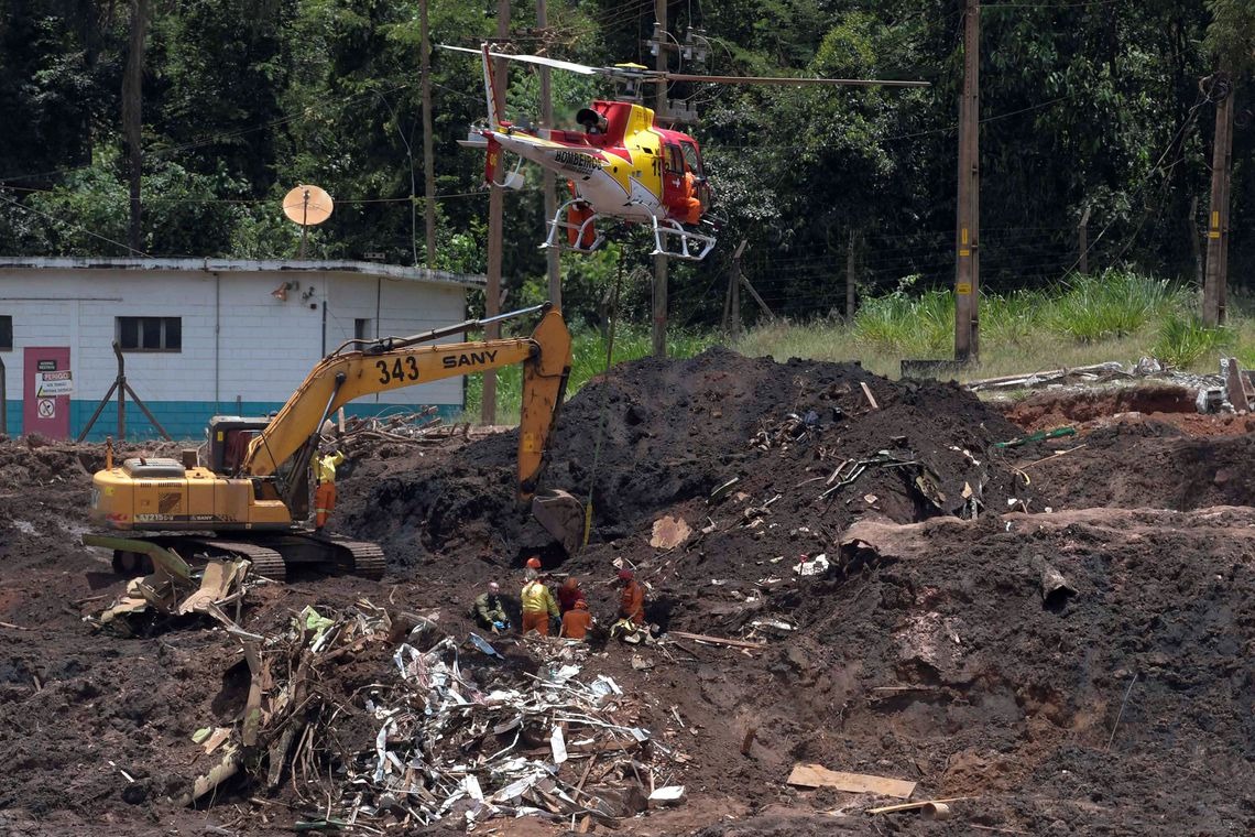 Buscas em Brumadinho prosseguem pelo oitavo dia Washington Alves/Reuters/Direitos reservados