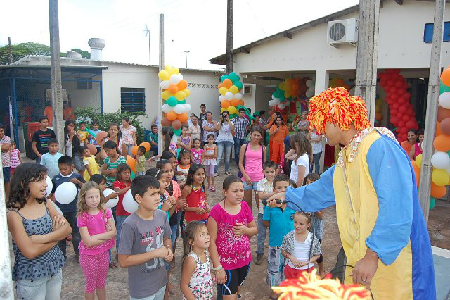 Festa para crianças promove ressocialização dos encarcerados de Amambai Festa para crianças promove ressocialização dos encarcerados de Amambai
