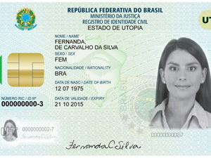 Novo RG com chip pode custar até R$ 40 para o governo Nova carteira de identidade nacional, lançada em2010 (Foto: Divulgação/Governo do Rio)