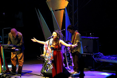 Show de Marina Peralta alia sensibilidade ao ativismo político e social Show de Marina Peralta alia sensibilidade ao ativismo político e social