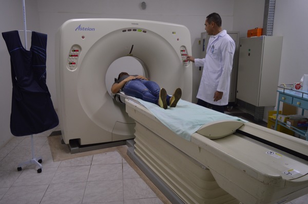 Casa de Saúde Divina Providência é referência em equipamentos e tecnologia Tomografia Computadorizada é um dos serviços oferecidos pela Casa de Saúde / Foto: Moreira Produções