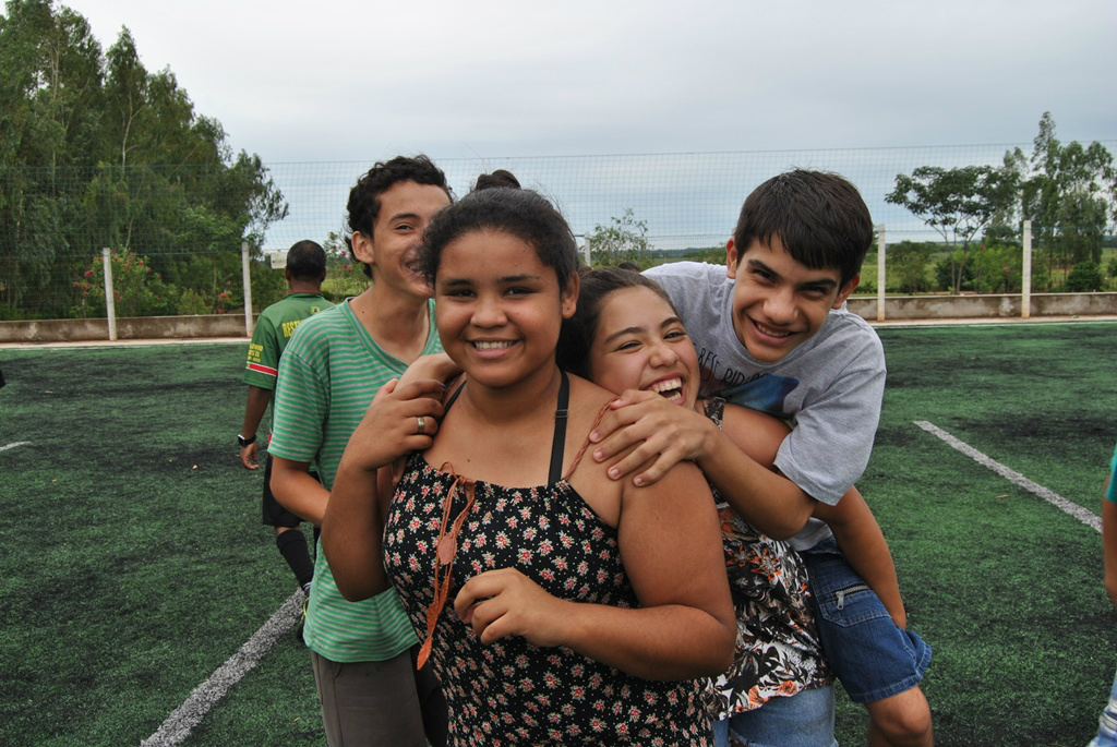 Gabriel, Bruna, Natieli e Welliton.