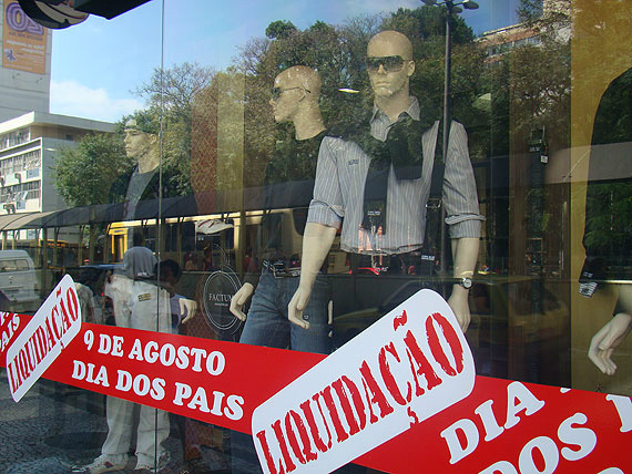 Expectativa do comércio de Amambai é de aumento nas vendas para o Dia dos Pais Expectativa do comércio de Amambai é de aumento nas vendas para o Dia dos Pais