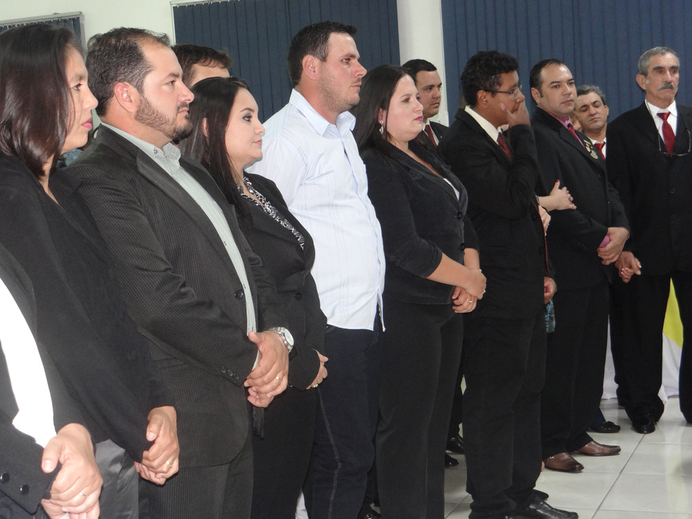 Lions CLube de Amambai empossou nova diretoria nessa sexta-feira (7) Novos associados ao Lions Clube foram conhecidos / Foto: Moreira Produções