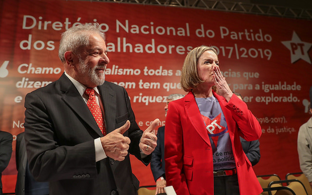 O ex-presidente Luís Inácio Lula da Silva e a nova presidenta do Partido dos Trabalhadores, Gleisi Hoffmann / Ricardo Stuckert