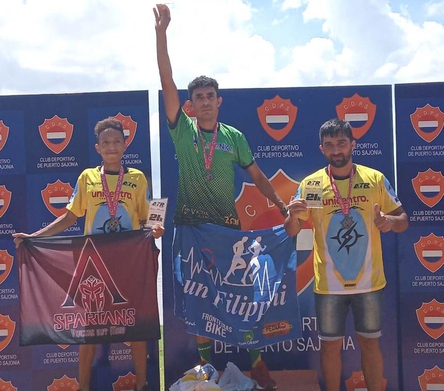 Atleta amambaiense foi destaque no cenário esportivo internacional Cleberson Escobar garantiu o 1º lugar no Trail Running Arasunu / Foto: Divulgação