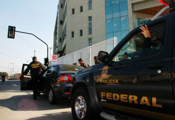 PF faz operação em cinco estados para desmontar esquema de tráfico de cocaína PF faz operação em cinco estados para desmontar esquema de tráfico de cocaína