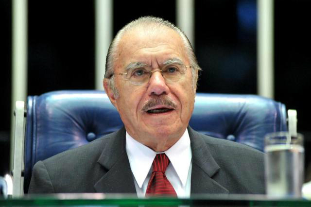Sarney se diz revoltado com pedido de prisão contra ele Sarney se diz revoltado com pedido de prisão contra ele