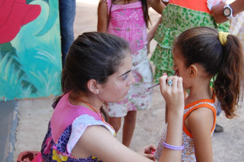 Interact Club de Amambai participa da festa do Dia das Crianças no Presídio A interactiana Ana Luísa Castilho Alves.