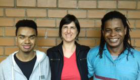 Felipe Rodrigues e Moira Braga, professores do curso, e o diretor artístico da PAR Cia. de Teatro, Mati Lima