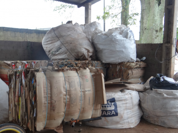 Por dia é produzido em Amambai cerca de 16 toneladas de lixo / Foto: Divulgação