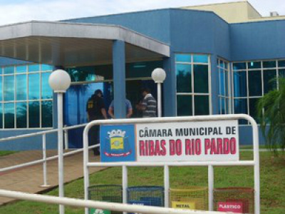 Dois vereadores de Ribas do Rio Pardo renunciam ao mandato no dia do julgamento Gaeco na Câmara Municipal de Ribas do Rio Pardo Foto: Kleber Souza