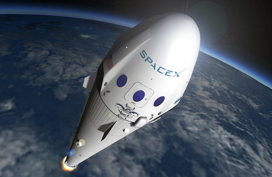 SpaceX vende primeiras passagens turísticas para a Lua