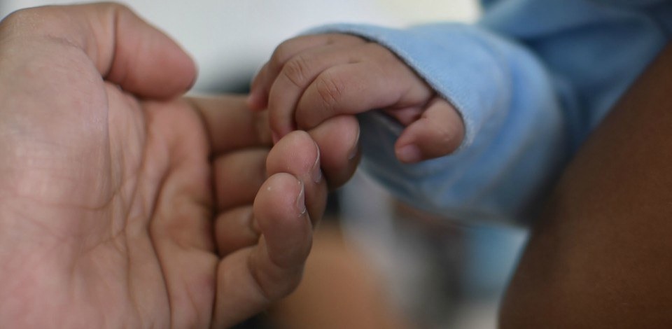 A primeira coisa que a família deve fazer, em casos de adolescentes grávidas, é investigar se a gravidez foi fruto de violência sexual - Foto: André Borges/Agência Brasília