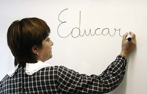 12 de novembro: Dia do Diretor Escolar 12 de novembro: Dia do Diretor Escolar