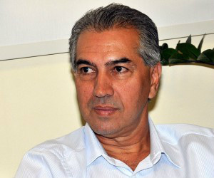 Reinaldo Azambuja diz que fecha o segundo escalão do governo depois da posse Reinaldo Azambuja disse que equipe será completa em dez dias