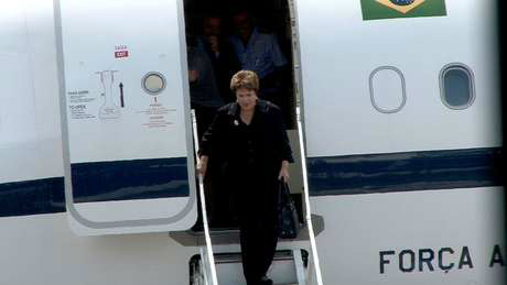 PT freta jato particular para Dilma participar de ato em Campinas PT freta jato particular para Dilma participar de ato em Campinas