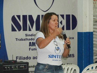 Presidente do Simted, professora Olga Tobias Mariano 