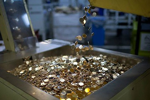 Tesouro resgata R$ 2 bi do BNDES para superávit