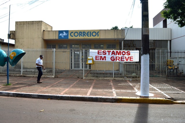 Correios de Amambai estão parcialmente em greve Foto: Moreira Produções