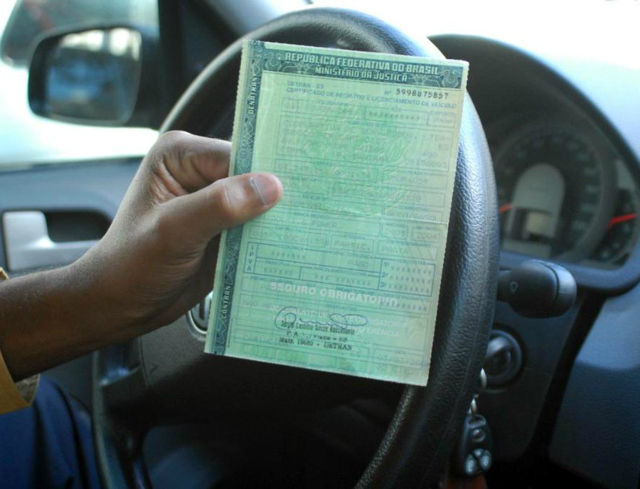 Condutores terão melhores condições para quitar IPVA Com a medida, aqueles que estão adimplentes, ou seja, que não têm dívidas com o Detran, terão 15% de descontos no pagamento à vista do IPVA