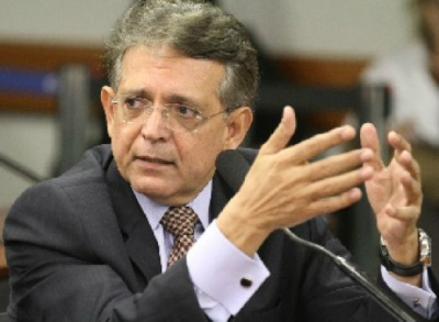 Governo Temer não é "ação entre amigos", diz líder do DEM Líder do DEM, Pauderney Avelino tem sido um dos defensores da cassação de Cunha / Foto: Divulgação