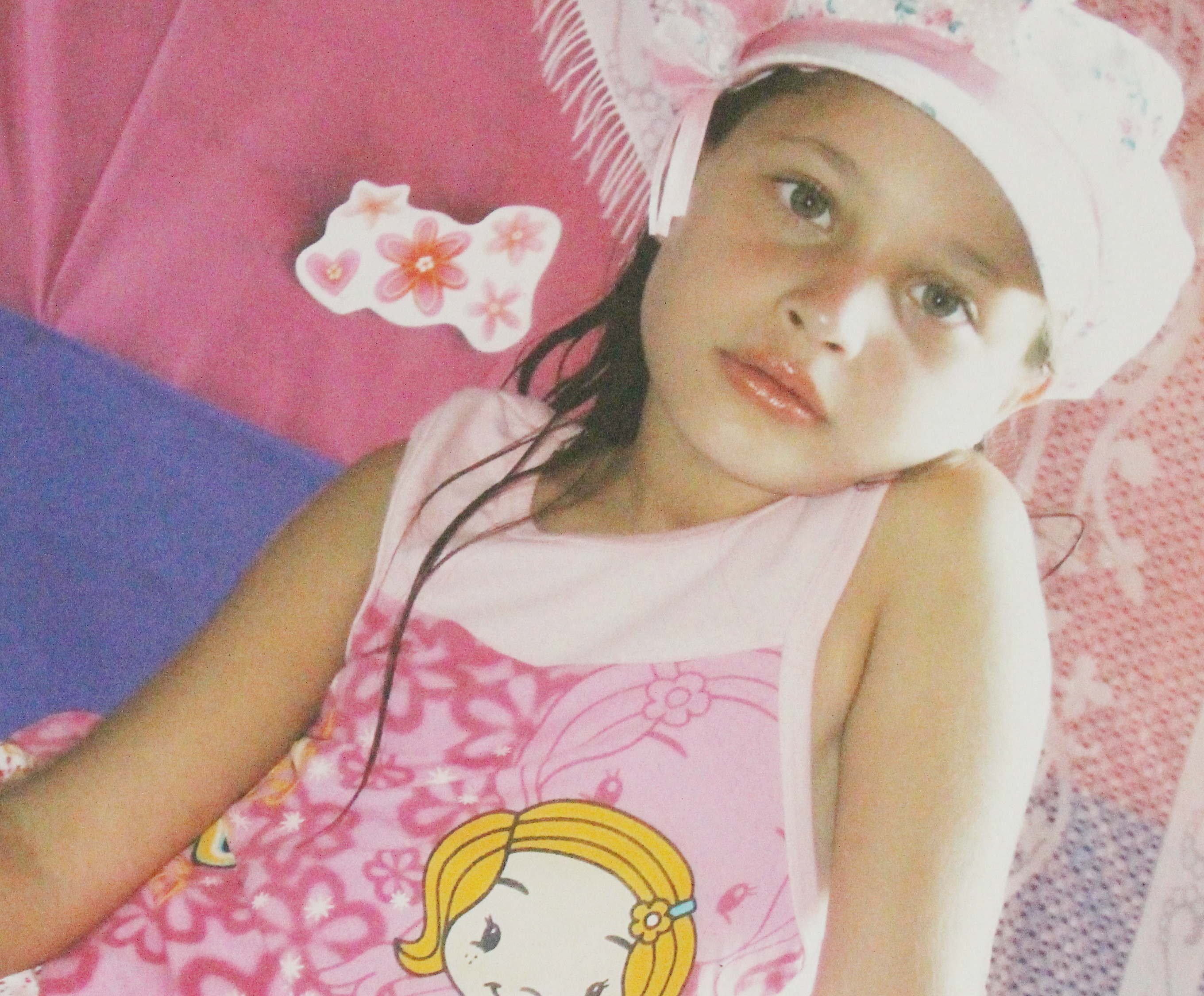Criança desaparece no final da manhã desta terça-feira (5), em Amambai A menina desaparecida atende pelo nome de Raíssa / Foto: Divulgação