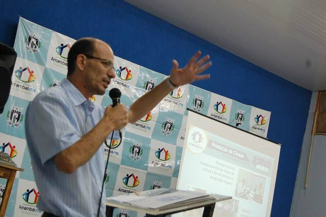 Sérgio Barbosa: “Há muita pressa para melhorarmos onde vivemos”. Sérgio Diozébio Barbosa, prefeito de Amambai pelo segundo mandato.