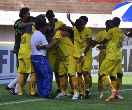 Com resultado equipe da Capital pode até perder por um gol de diferença que fica com o título (Foto: João Garrigó / Arquivo)