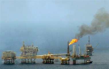 Petrobras apresenta redução de até 60% na queima de gás