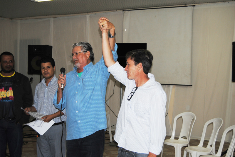 Zeca do PT lança Dilceu para presidência do partido em Amambai Zeca do PT e Dilceu Braum