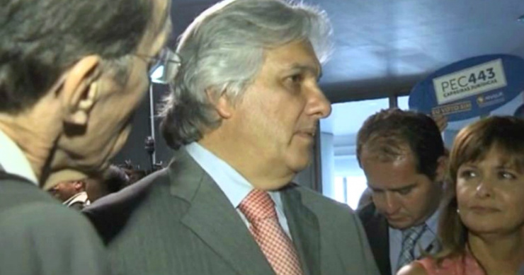 Delcídio do Amaral presta depoimento na Polícia Federal