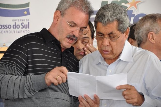 Geraldo conversa com André em foto de arquivo (Foto: Divulgação )