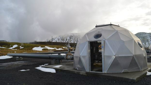 A usina geotérmica de Hellisheidi continua a bombear CO2 nas profundezas da Islândia