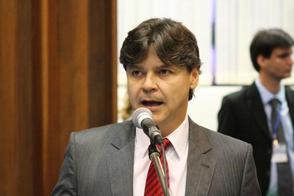 Aprovada PEC da Ficha Limpa no 1º escalão Deputado Paulo Duarte.