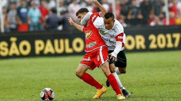Mateus Criciúma em ação pelo Paulista durante a Copa São Paulo(Foto: Divulgação)
