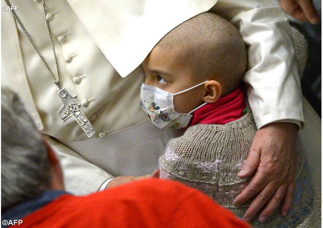 Papa no Twitter: "como Jesus, cuidemos uns dos outros e dos doentes" Foto: Divulgação