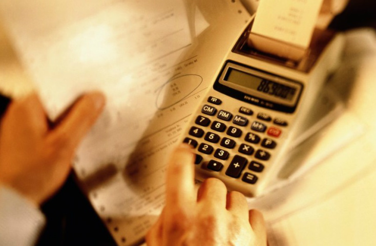 BC: taxa média de juros para famílias sobe para 64,8% ao ano, em outubro BC: taxa média de juros para famílias sobe para 64,8% ao ano, em outubro