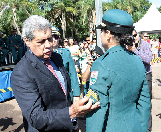 97 novos sargentos recebem graduação e governo cumpre eixo de qualificação da PM