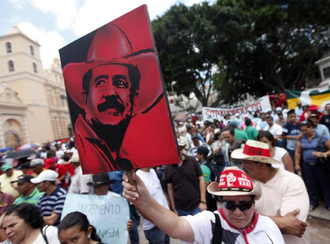 Zelaya retornará a Honduras