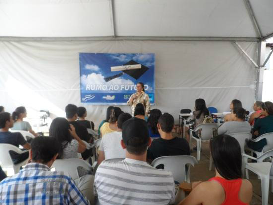 Equipe do Vale Universidade realiza visitas técnicas nos locais de estágio