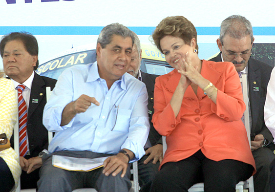 Parceria entre governo estadual e federal transforma realidade de 60 mil alunos